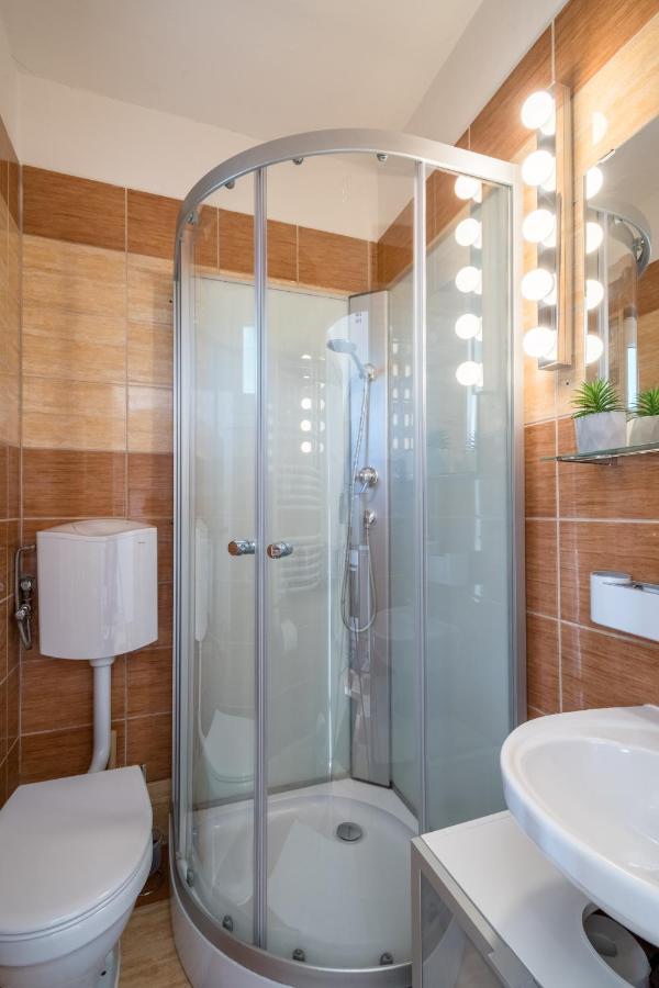 Lianne Apartman Miskolc Ngoại thất bức ảnh